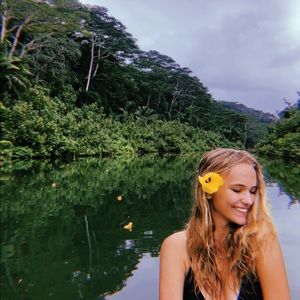 Meet your Posher, Alaina
